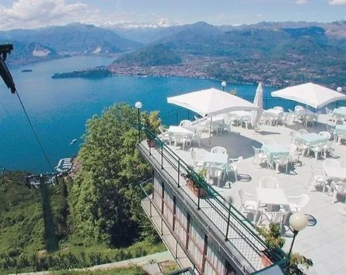 Funivie Del Lago Maggiore Laveno Italien